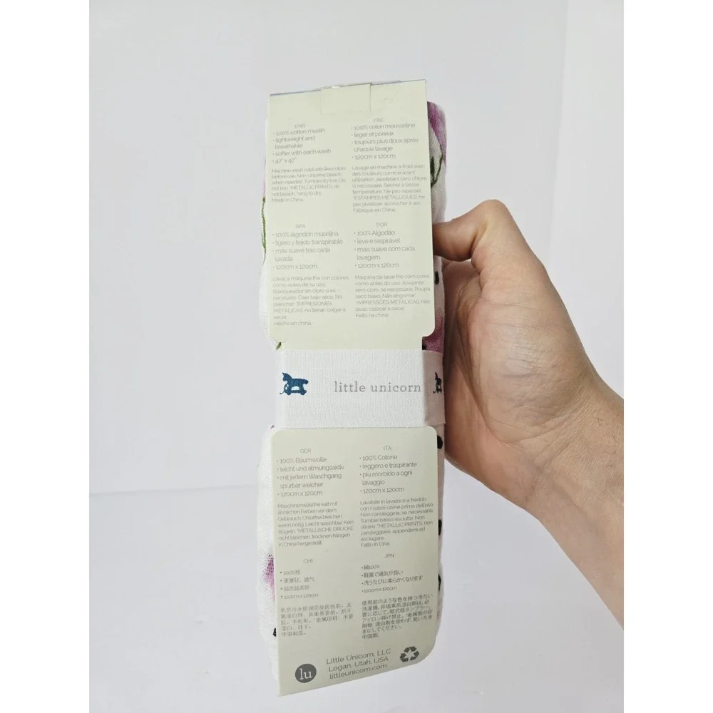 Little Unicorn Cotton Muslin Swaddle white floral NEW 47x47